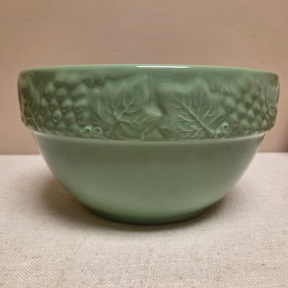 Portugal Sage Green Ceramic Grapevine Embossed Mixing bowl